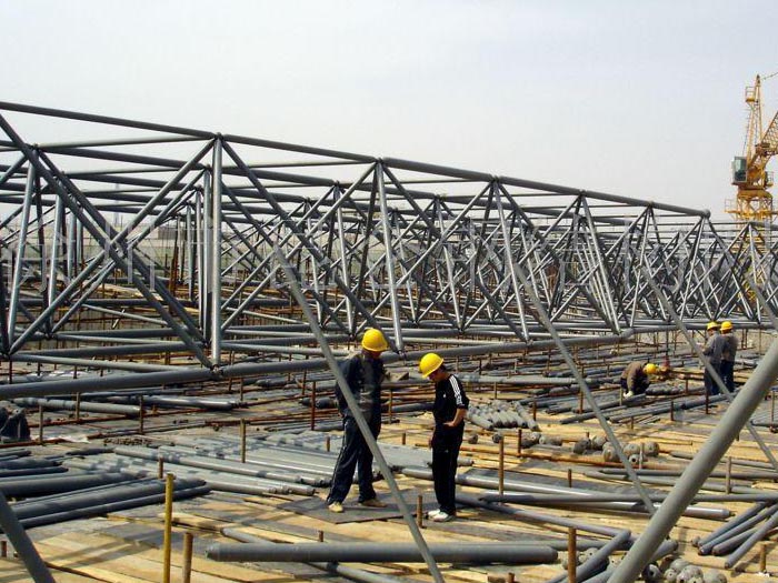 钢结构网架厂房